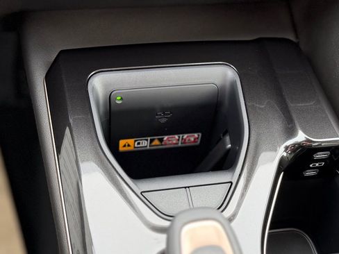 Used 2026 Toyota Crown Limited image 13