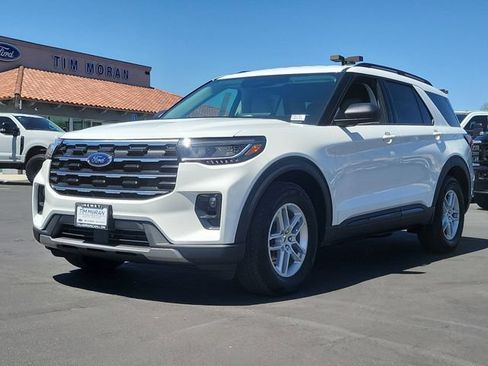 New 2026 Ford Explorer Active w/ Active Comfort Package RWD image 5