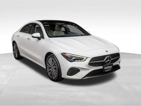 Used 2024 Mercedes-Benz CLA 250 4MATIC image 3