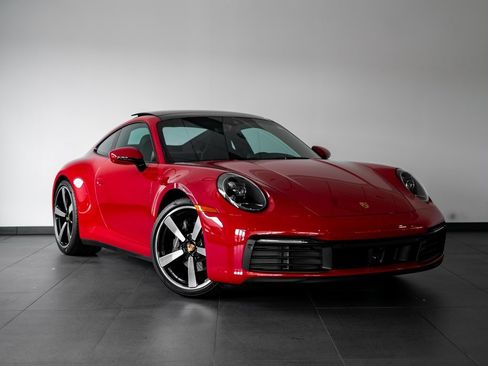 Certified 2024 Porsche 911 Carrera image 9