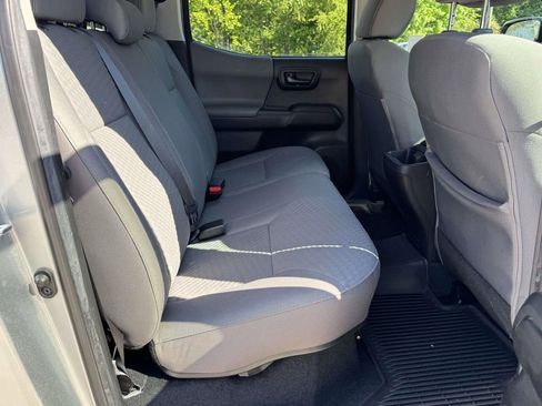 Used 2023 Toyota Tacoma SR AWD/4WD image 14