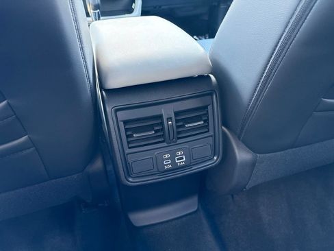 Certified 2026 Subaru Forester Premium AWD/4WD image 23