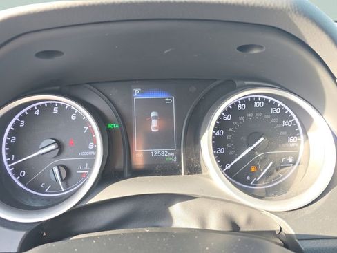 Used 2023 Toyota Camry LE w/ Convenience Package FWD image 21