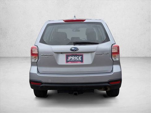 Used 2018 Subaru Forester 2.5i image 6