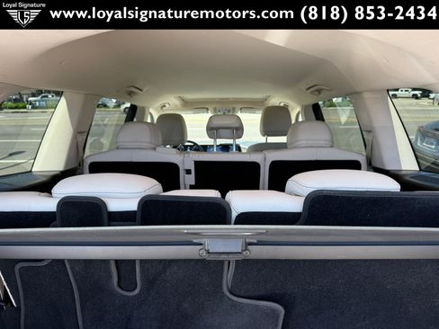 Used 2021 Mercedes-Benz GLS 450 4MATIC image 11