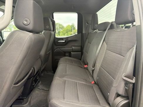 Used 2023 Chevrolet Silverado 1500 Custom AWD/4WD image 16