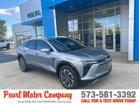 New 2026 Chevrolet Blazer EV LT image 1