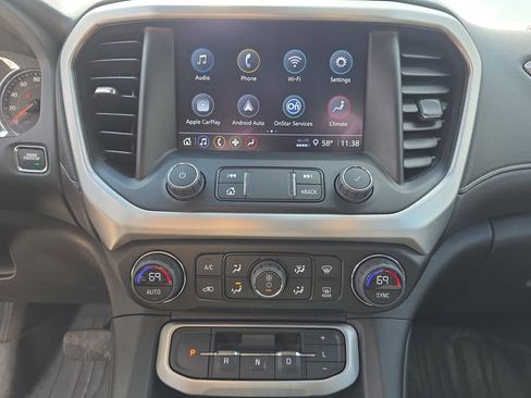 Certified 2023 GMC Acadia SLE w/ LPO, Floor Liner Package FWD image 21