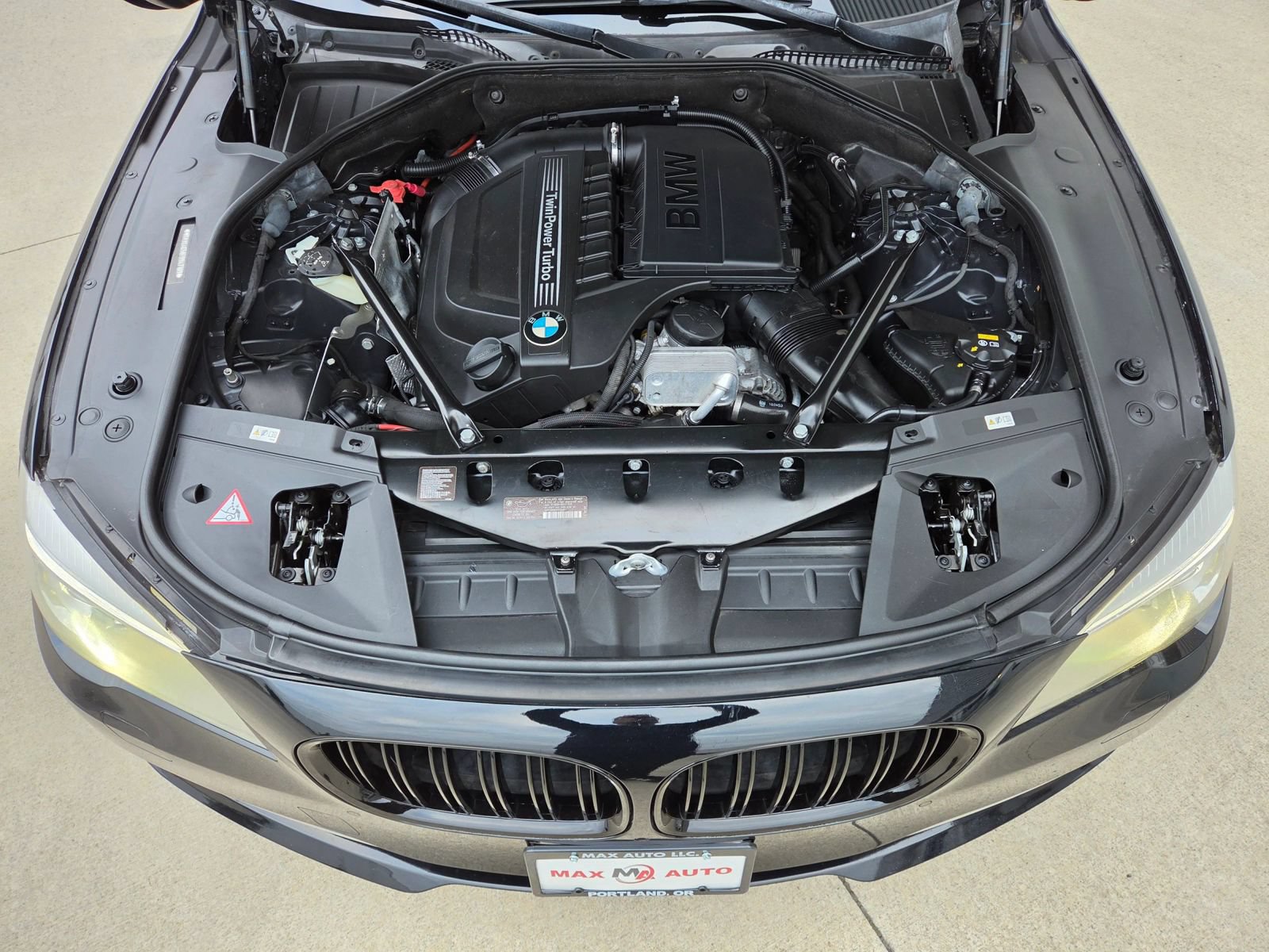 Used 2015 BMW 740Li RWD image 37