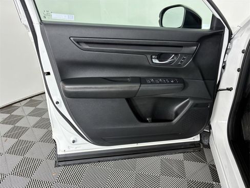 Used 2026 Honda CR-V Sport-L image 17