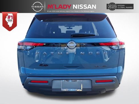 New 2026 Nissan Pathfinder SL image 6