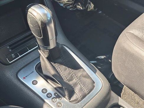 Used 2012 Volkswagen Tiguan S AWD/4WD image 12
