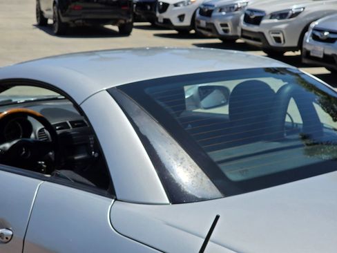 Used 2011 Mercedes-Benz SLK 350 image 39