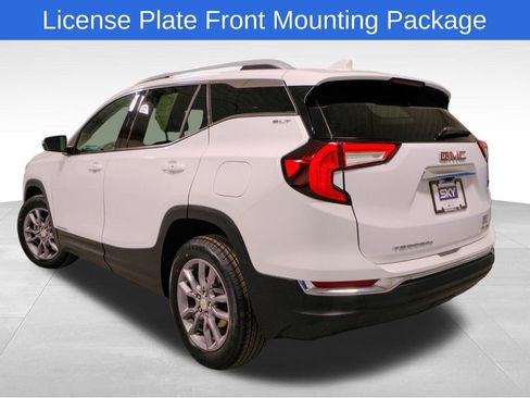 Used 2024 GMC Terrain SLT image 5