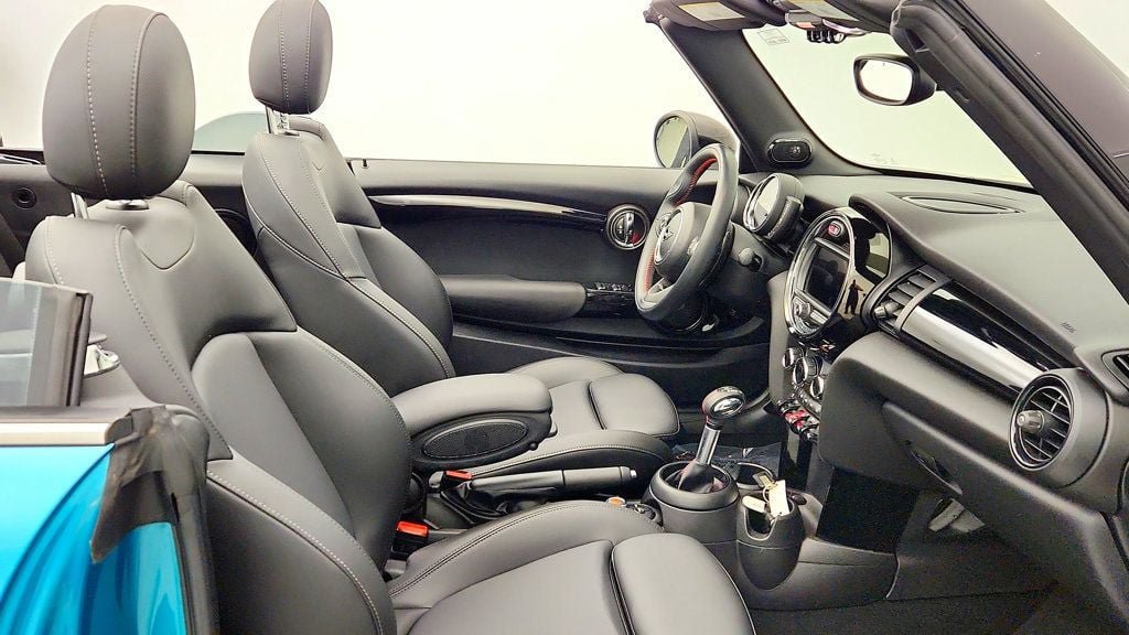 Used 2019 MINI Cooper S w/ Premium Package FWD image 23