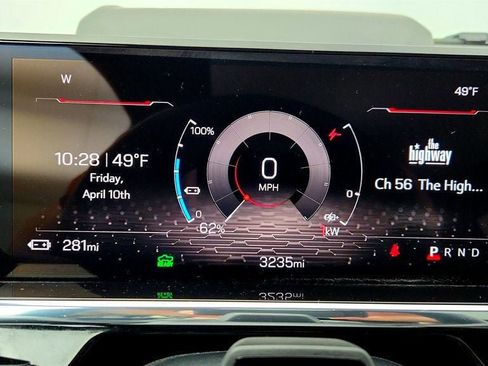 Used 2025 GMC Sierra EV Denali image 13