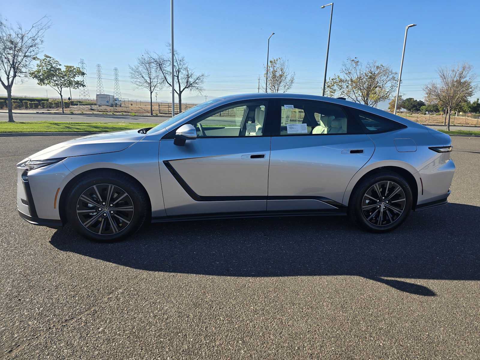 New 2026 Lexus ES 350h FWD image 6