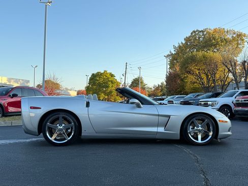 Used 2007 Chevrolet Corvette Convertible w/ Preferred Equipment Group image 5