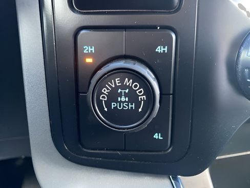 Used 2024 Ford F150 XLT w/ Mobile Office Package image 48