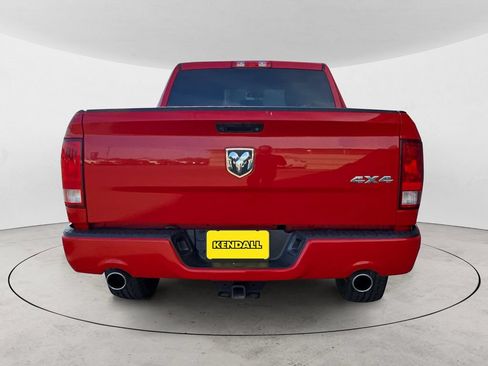 Used 2017 RAM 1500 Express AWD/4WD image 10