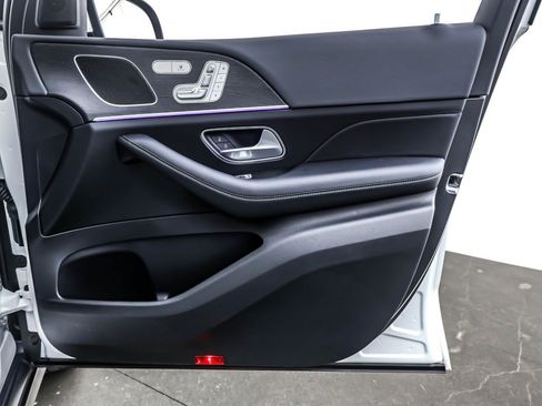 Certified 2025 Mercedes-Benz GLE 350 4MATIC image 25
