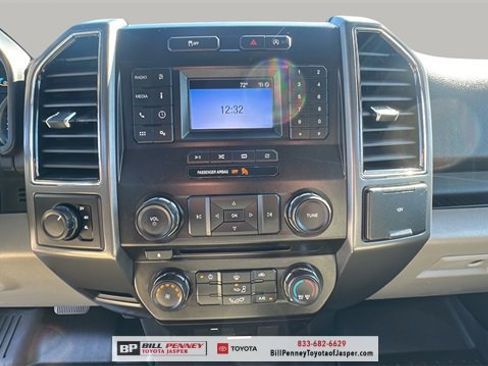 Used 2018 Ford F150 XLT image 14