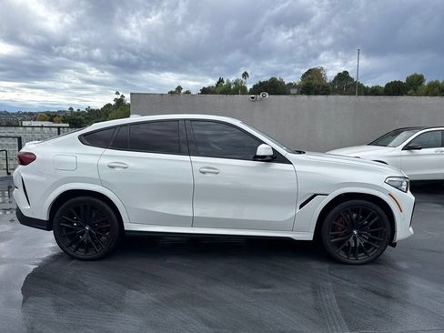 Used 2023 BMW X6 xDrive40i w/ Executive Package AWD/4WD image 4