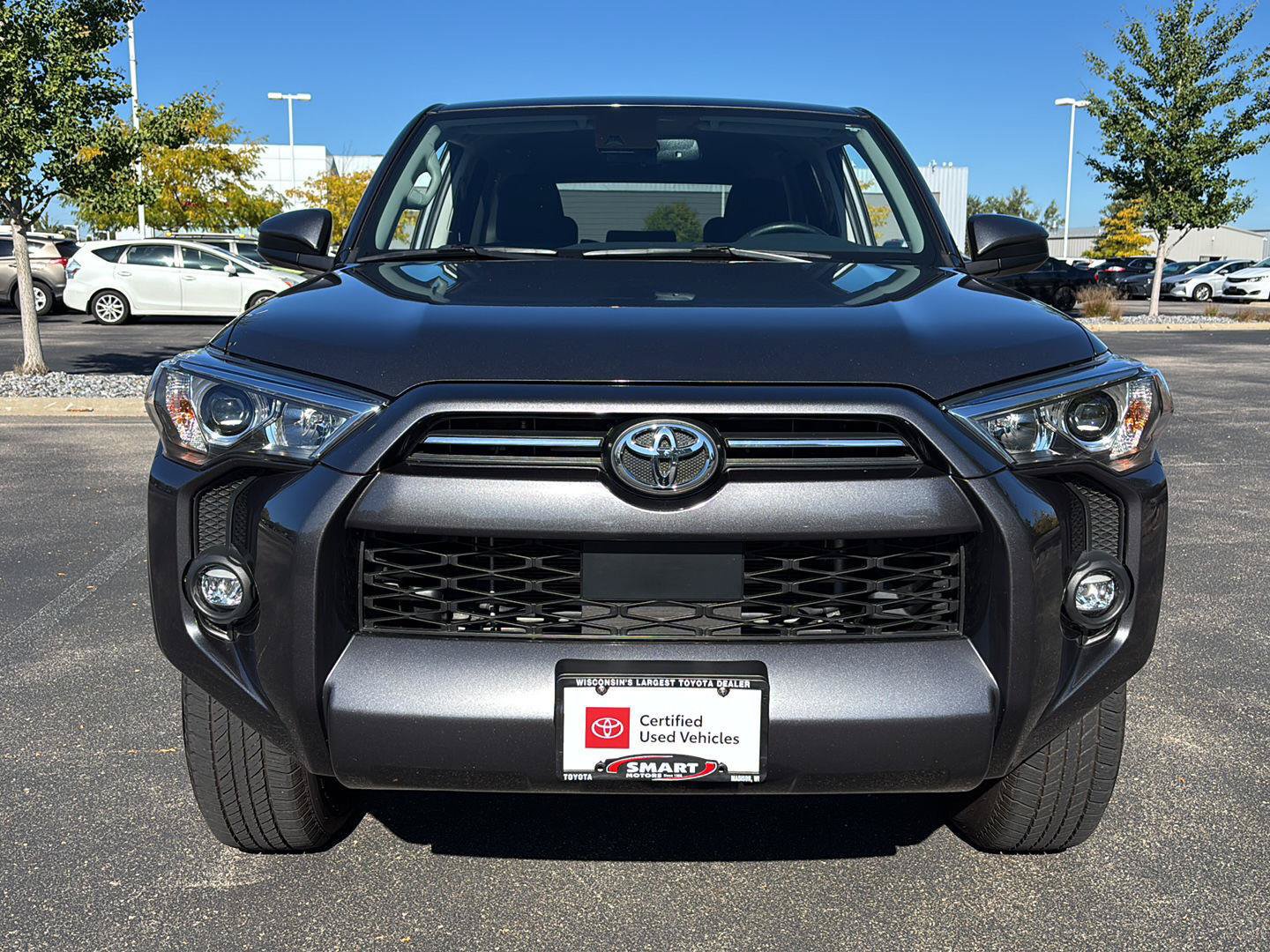 Used 2022 Toyota 4Runner SR5 AWD/4WD image 6
