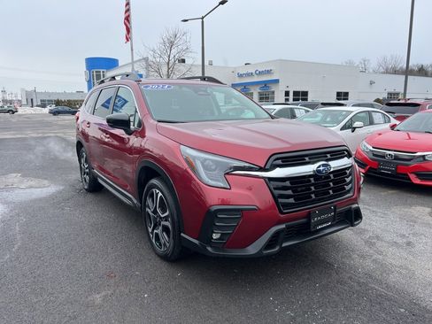 Used 2024 Subaru Ascent Limited w/ Technology Package image 7