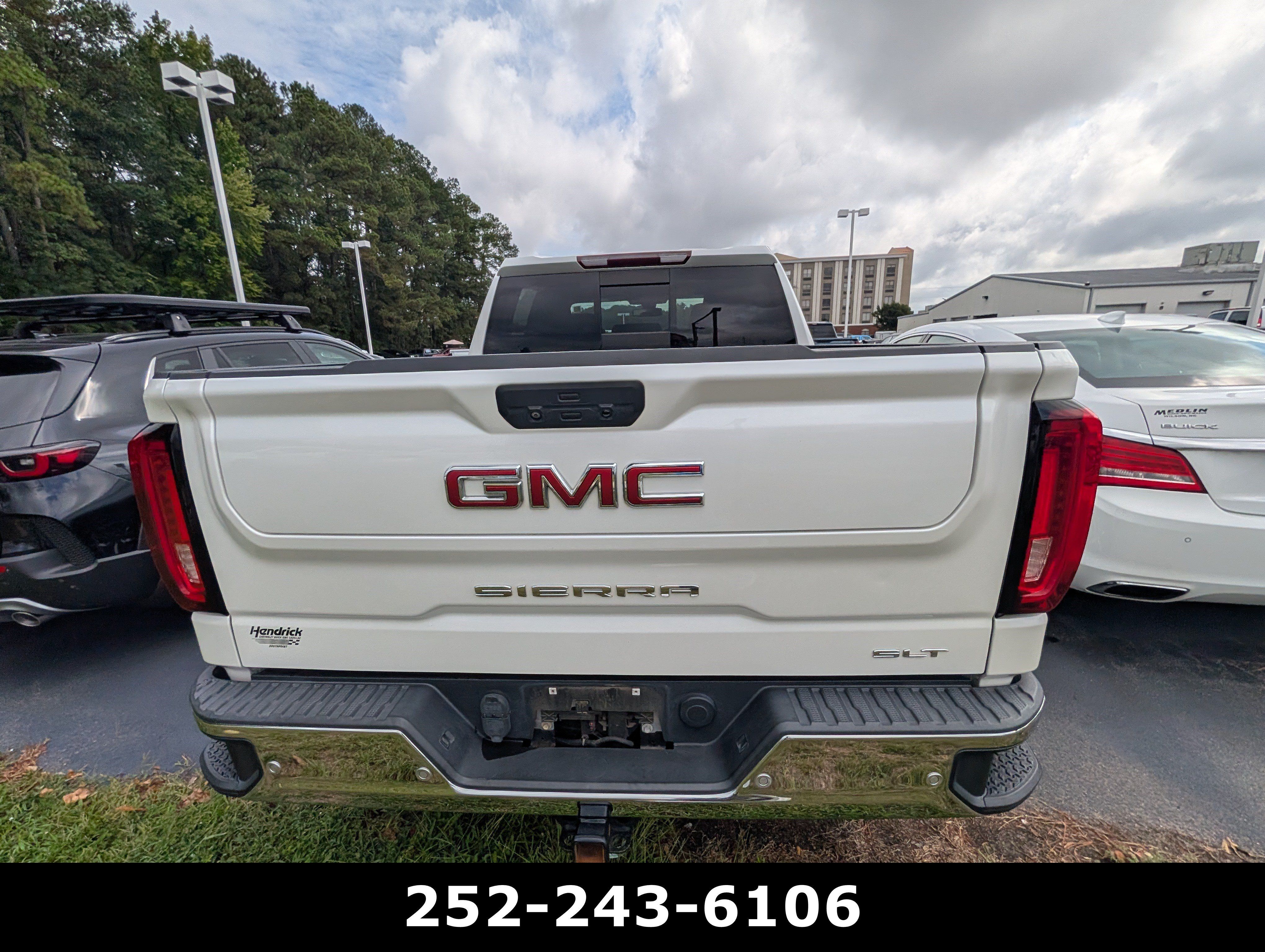 Used 2020 GMC Sierra 1500 SLT w/ SLT Premium Plus Package AWD/4WD image 6