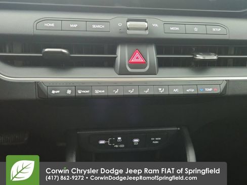 Used 2025 Kia K4 FWD image 25