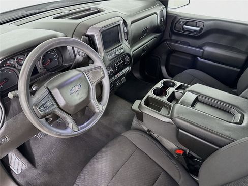 Used 2021 Chevrolet Silverado 1500 Custom Trail Boss AWD/4WD image 11