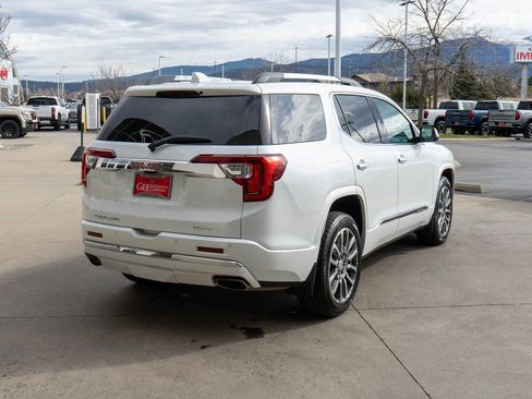 Used 2021 GMC Acadia Denali w/ GMC Pro Grade Package image 7