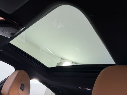 Used 2023 BMW i4 eDrive40 RWD image 14