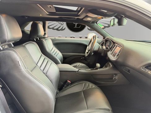 Used 2019 Dodge Challenger SRT Hellcat w/ Laguna Leather Package RWD image 15