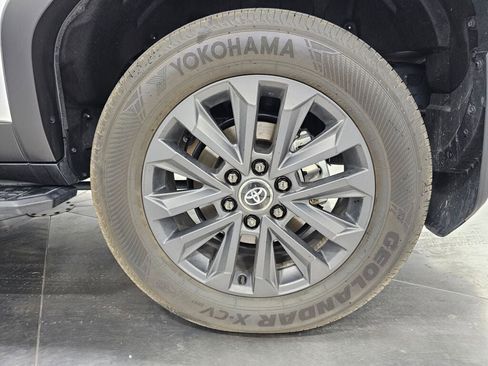 Used 2025 Toyota Land Cruiser w/ Premium Package AWD/4WD image 9