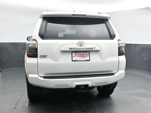 Used 2024 Toyota 4Runner SR5 image 7