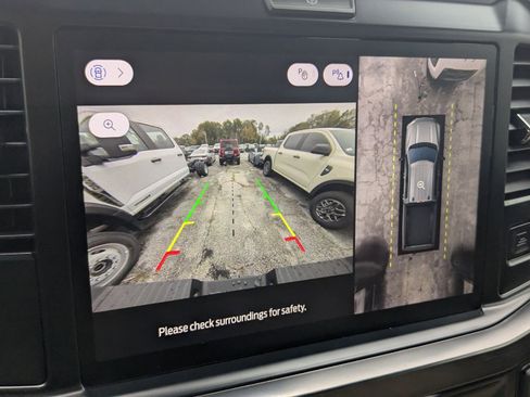 New 2026 Ford F250 Lariat w/ Black Appearance Package image 22