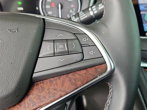 Certified 2026 Cadillac XT5 Premium Luxury w/ Driver Assist Package FWD image 13
