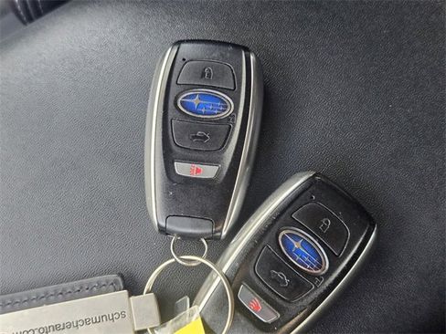 Used 2021 Subaru Outback Limited image 25