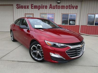 Used 2024 Chevrolet Malibu LT