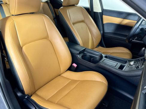 Used 2015 Lexus CT 200h image 33