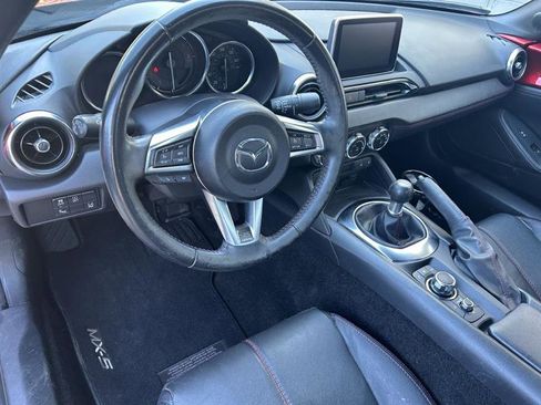 Used 2017 MAZDA MX-5 Miata Grand Touring image 9