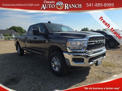 Used 2024 RAM 3500 Tradesman w/ Chrome Appearance Group AWD/4WD image 1
