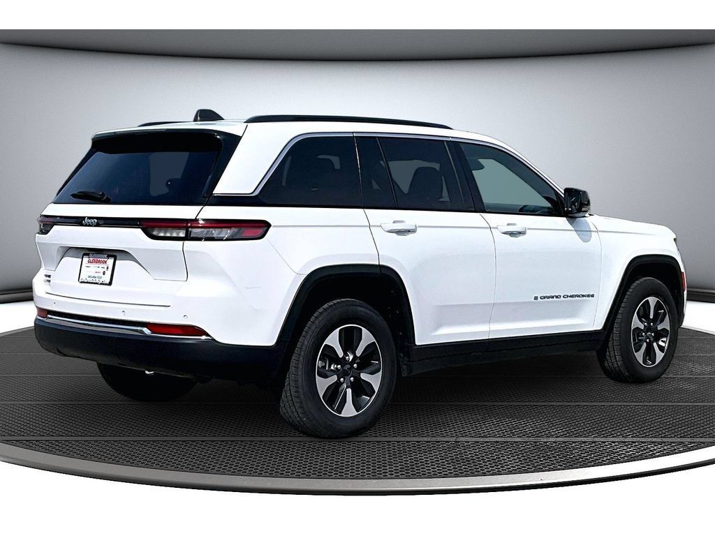 Used 2024 Jeep Grand Cherokee Limited 4xe AWD/4WD image 18