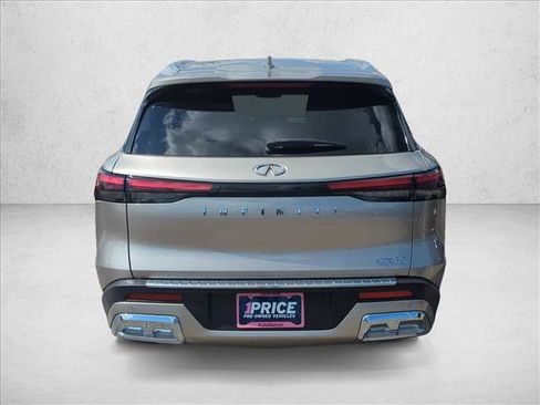 Used 2022 INFINITI QX60 Sensory w/ Cargo Package FWD image 6