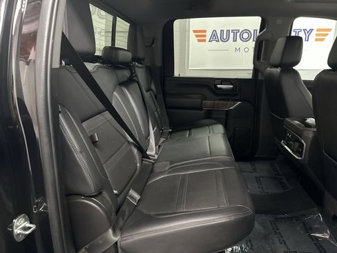 Used 2022 GMC Sierra 2500 Denali w/ Denali Black Diamond Edition image 42