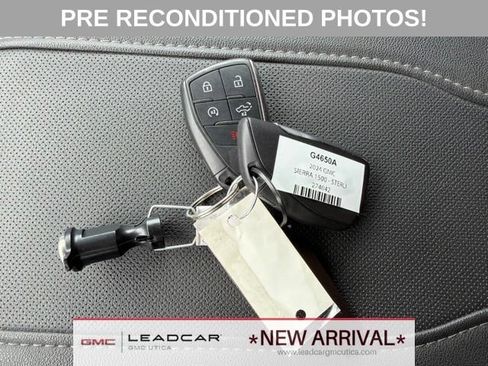 Used 2024 GMC Sierra 1500 SLT w/ SLT Premium Plus Package AWD/4WD image 28