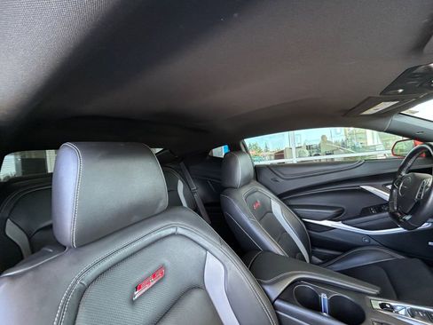 Used 2021 Chevrolet Camaro SS image 27