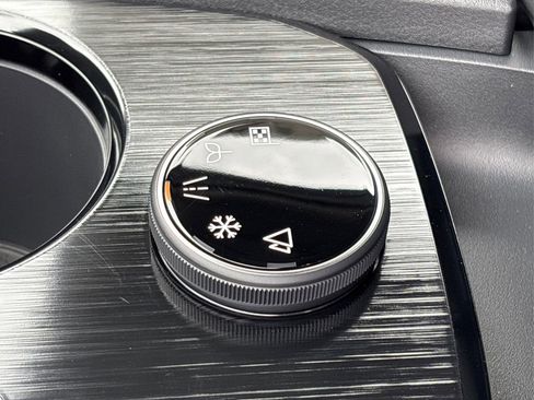 New 2026 Nissan Rogue SV w/ Cold Weather Package image 31